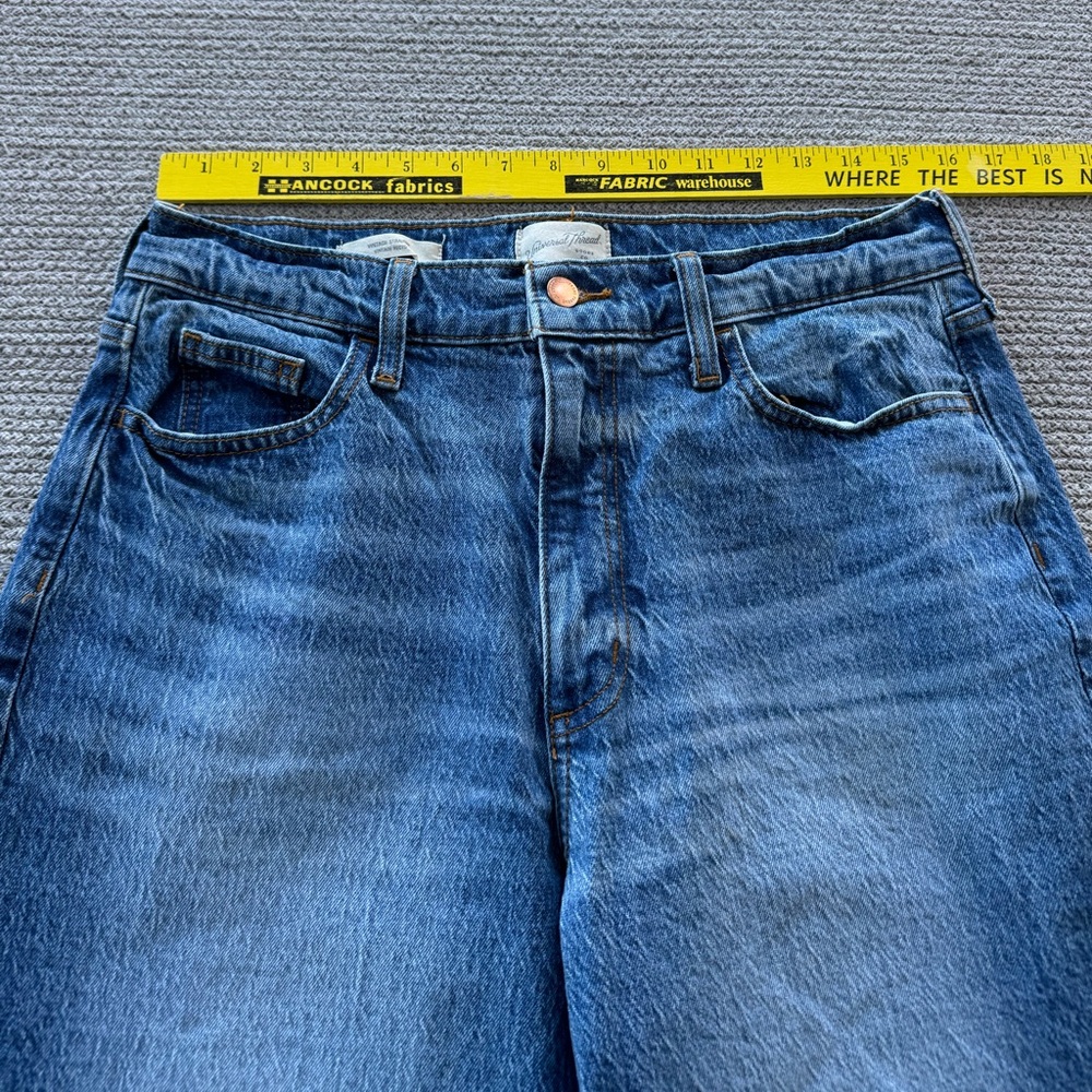 Universal Thread Vintage Straight Medium Blue Denim Straight Leg Jeans Size 8 R - Picture 9 of 12